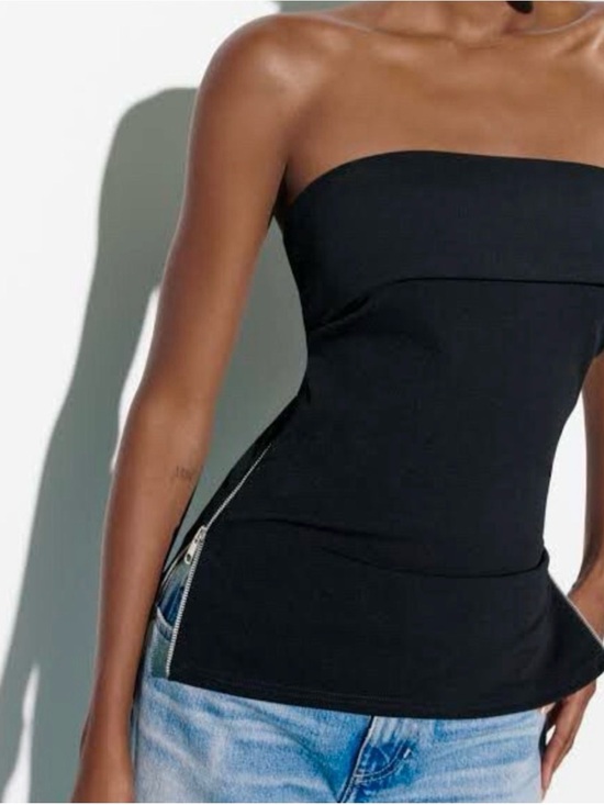 Zara Tops - Zara Black Strapless Tube Top with Side Zip Detail